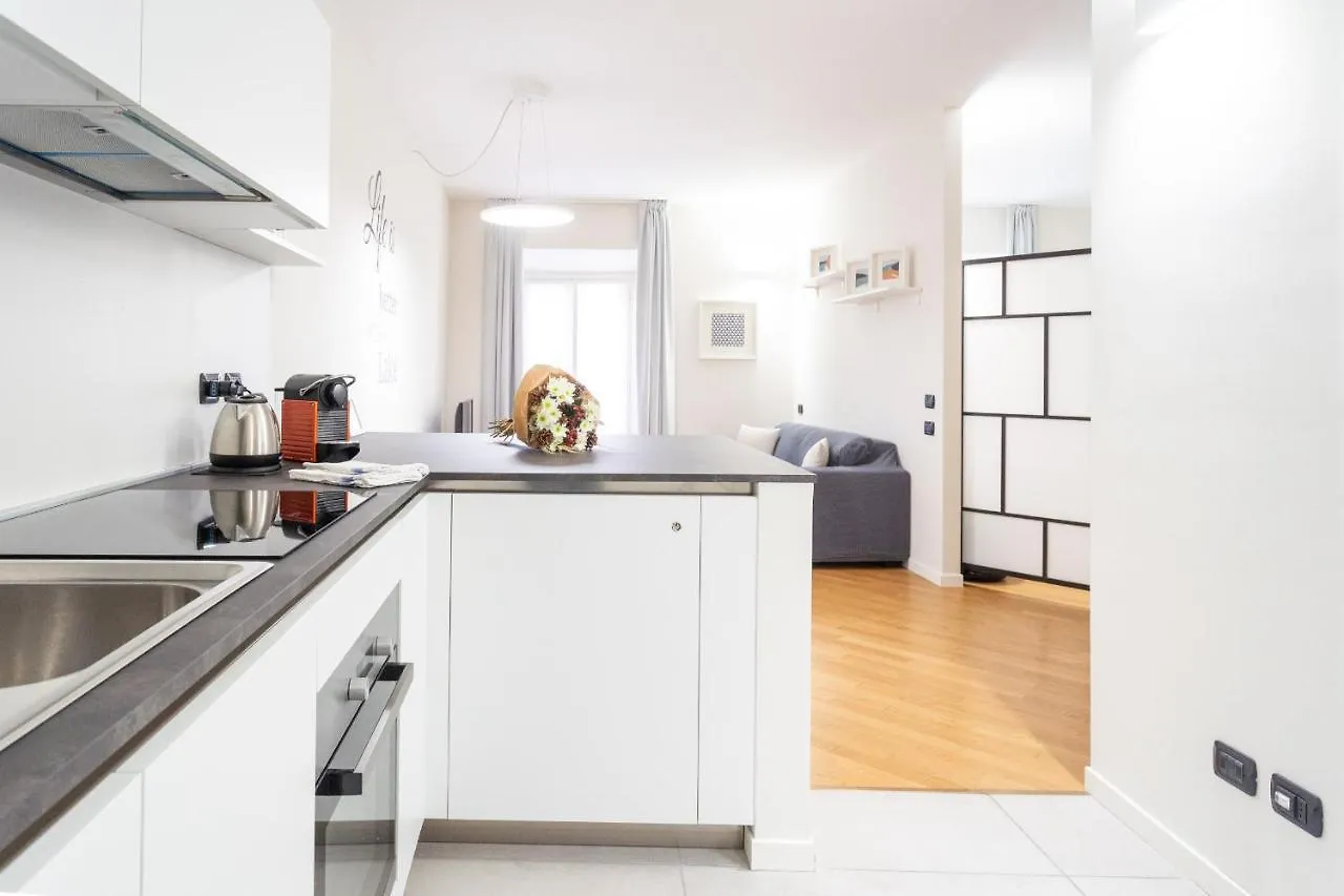 White Flat In Como City Center By Rent All Como Italy